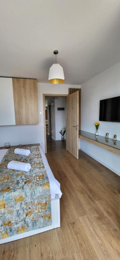 Luxury Panorama Apartament,Coresi Brasov Luaran gambar
