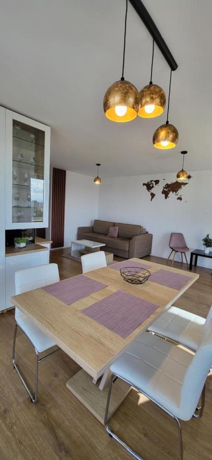 Luxury Panorama Apartament,Coresi Brasov Luaran gambar